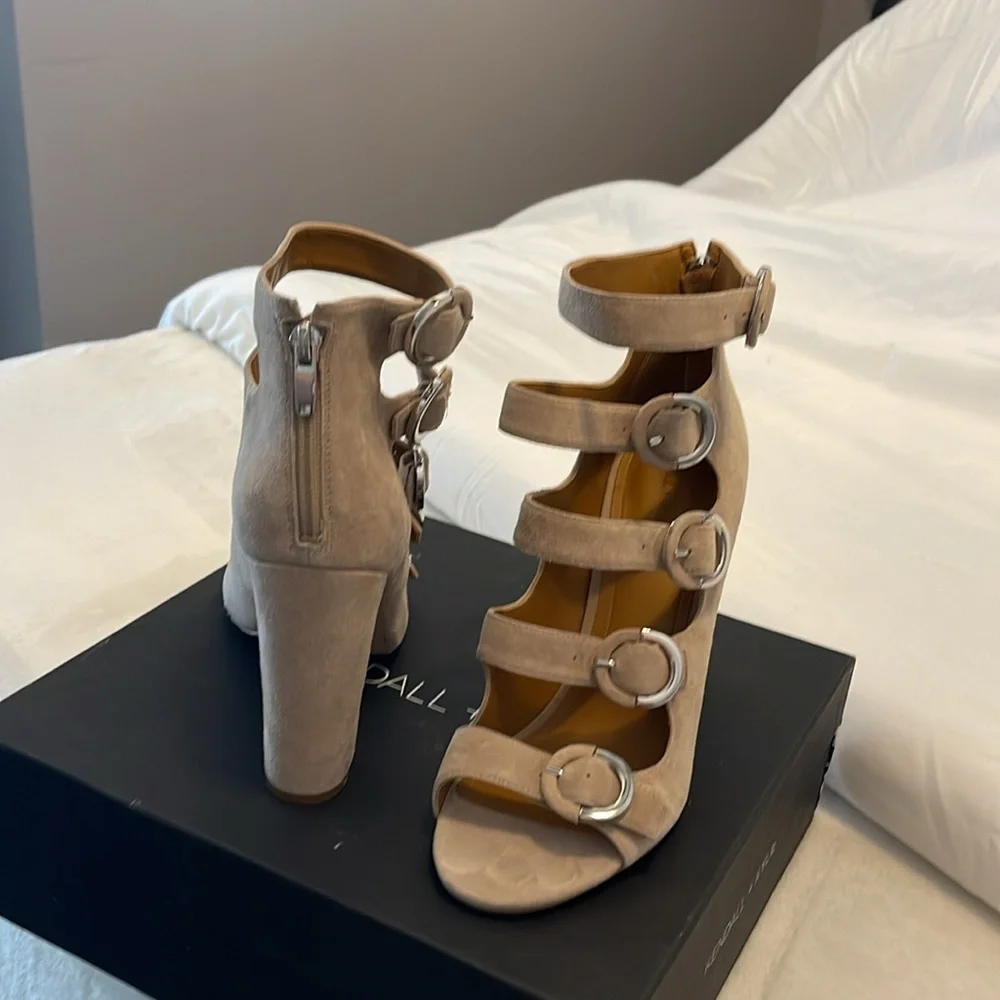 Kendall +Kylie beige leather upper strap sandal - Picture 3 of 4